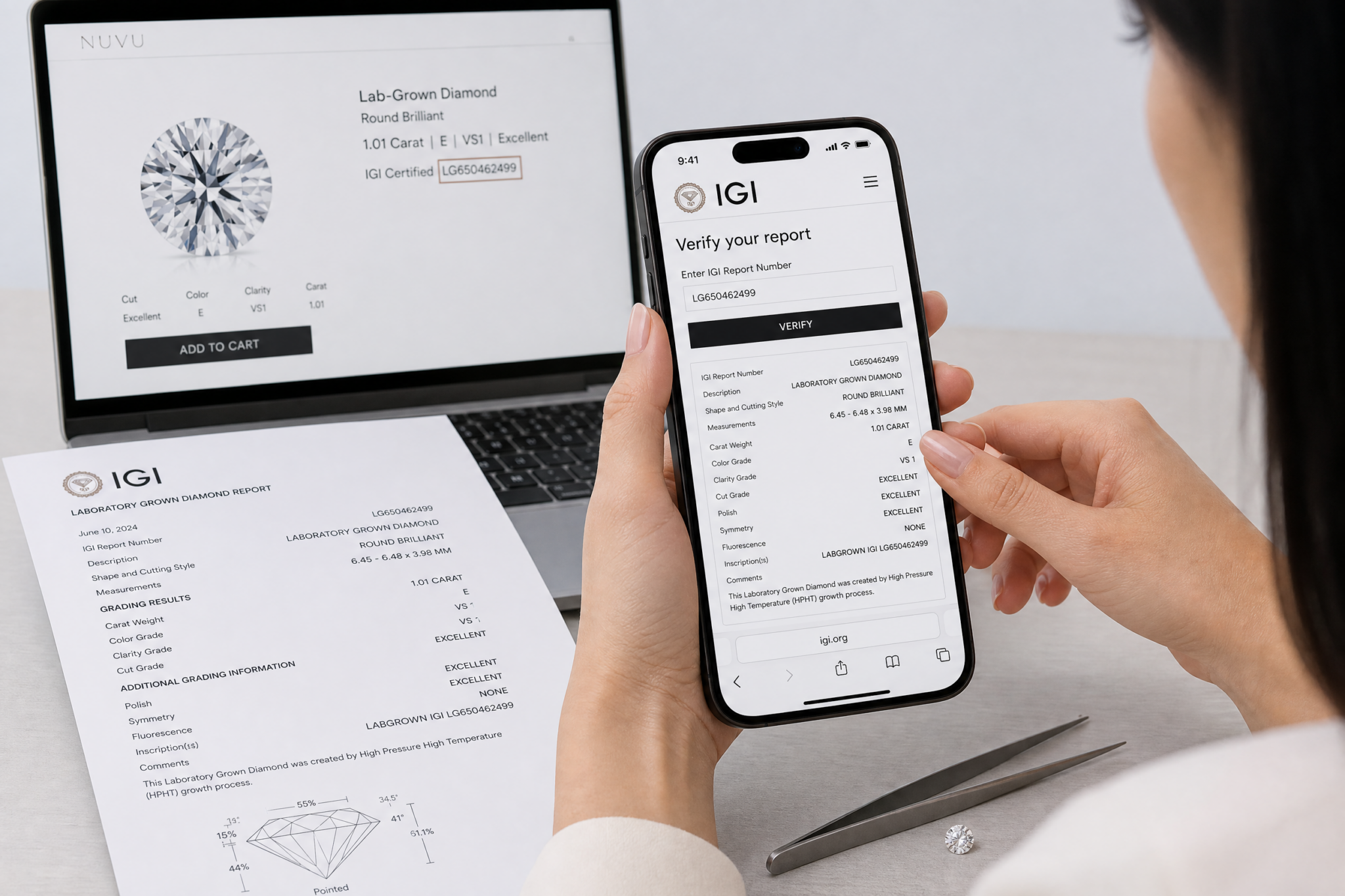Screenshot showing a buyer verifying a grading report number on an IGI or GIA website, with the report details matching the seller's listing
